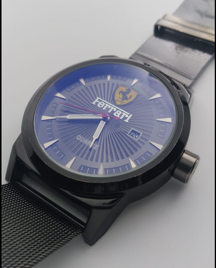 Reloj clon Ferrari azul con negro