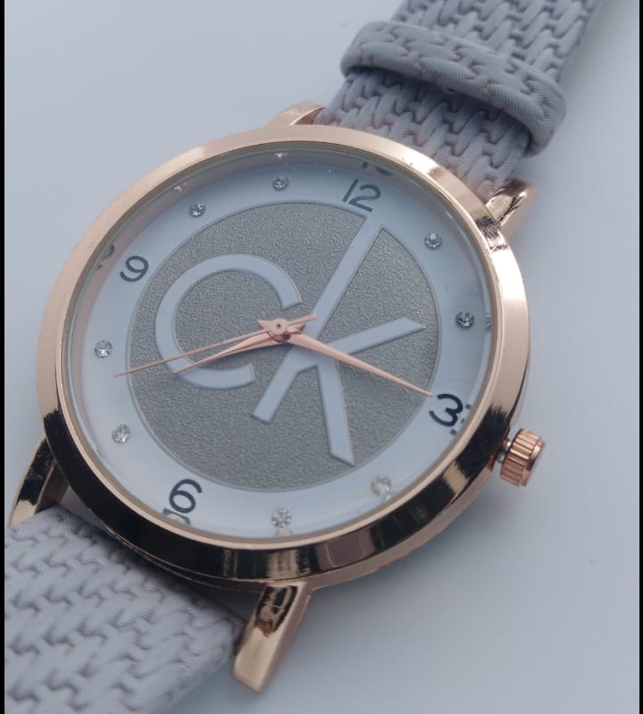 Reloj clon Calvin Klein Blanco redondo